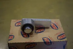 4 image