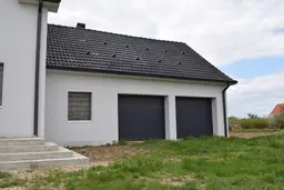 4 image