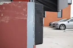 8 image